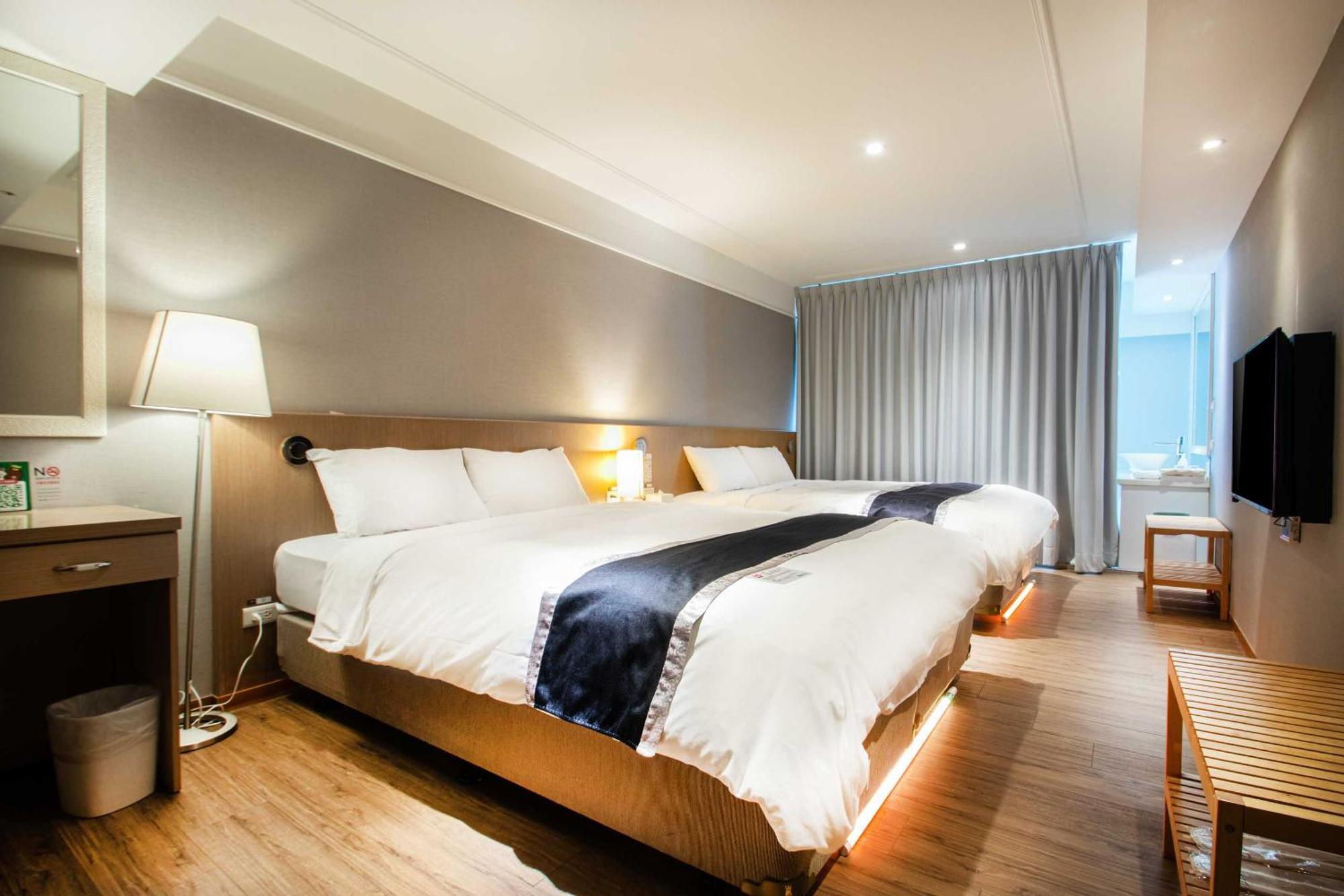 Stay Inn Taipei Exteriör bild