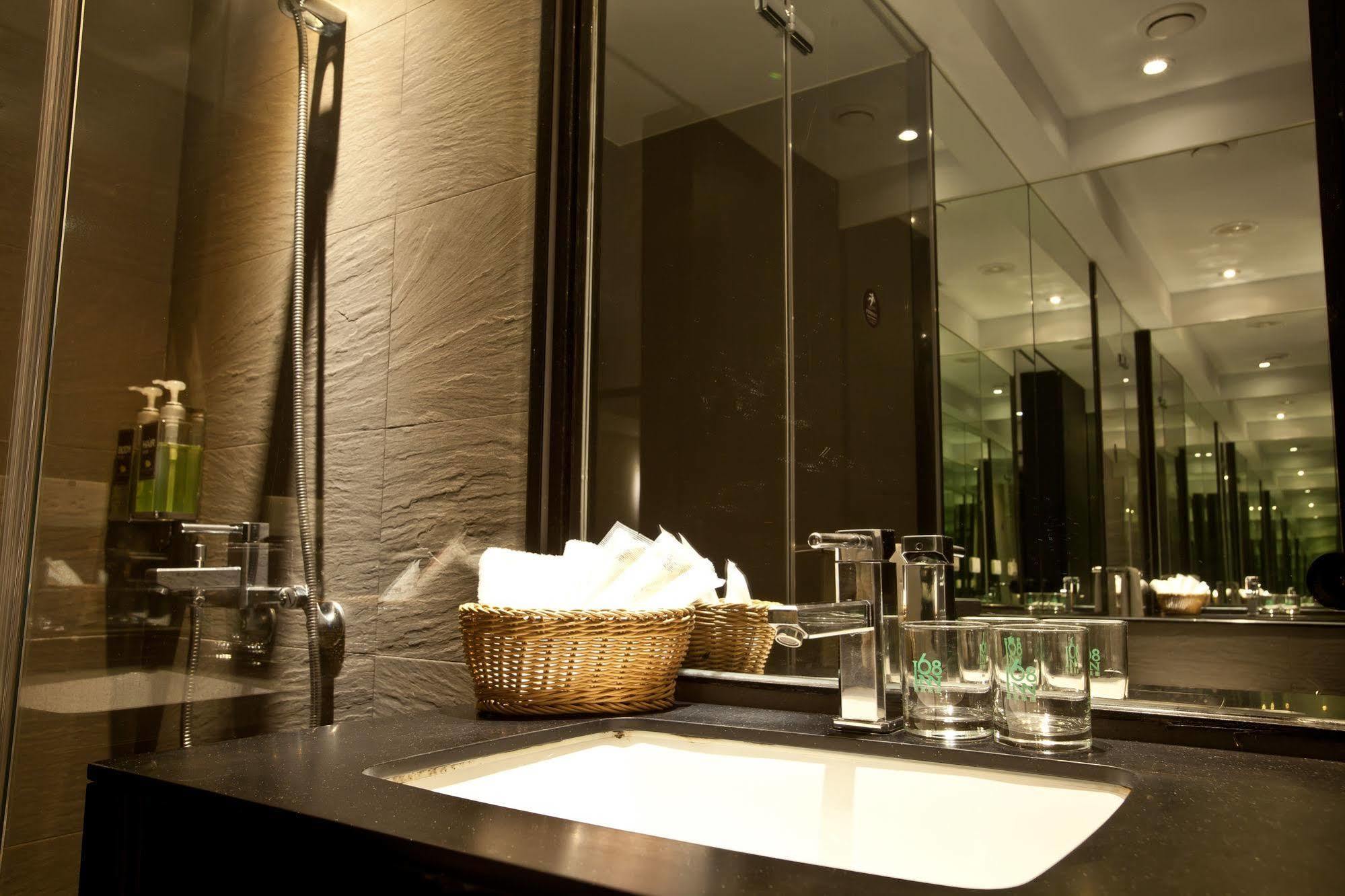 Stay Inn Taipei Exteriör bild