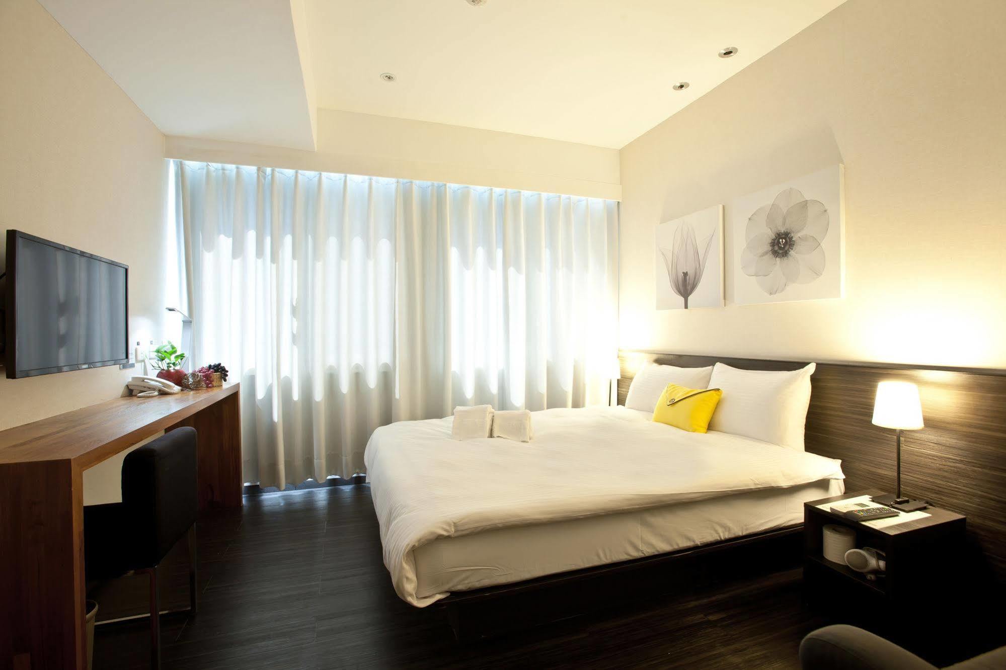 Stay Inn Taipei Exteriör bild